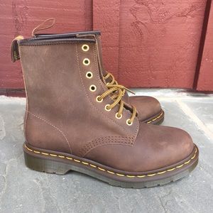 Dr. Marten’s 1460 8-eye Boot